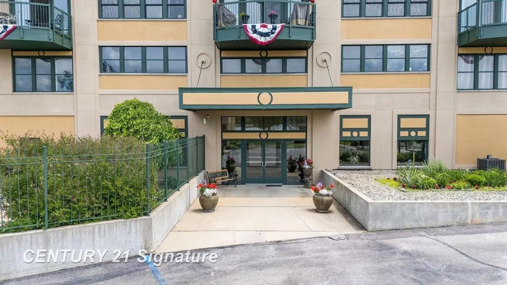 225 Jennison Place Bay City City, MI 48708