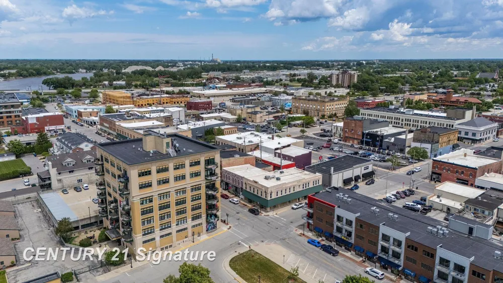 225 Jennison Place Bay City City, MI 48708