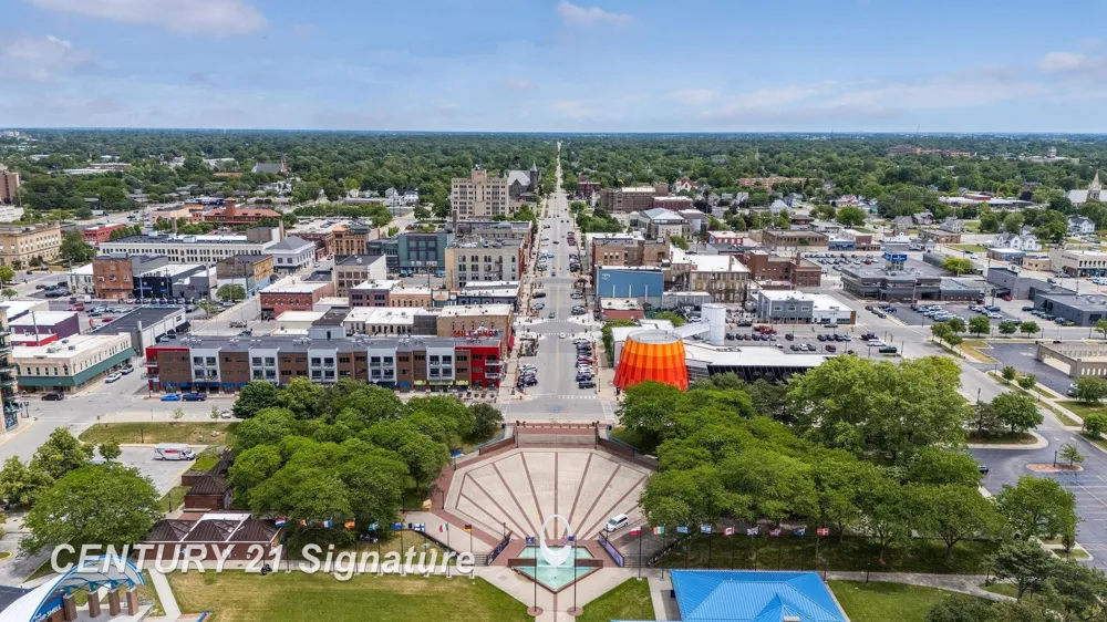 225 Jennison Place Bay City City, MI 48708