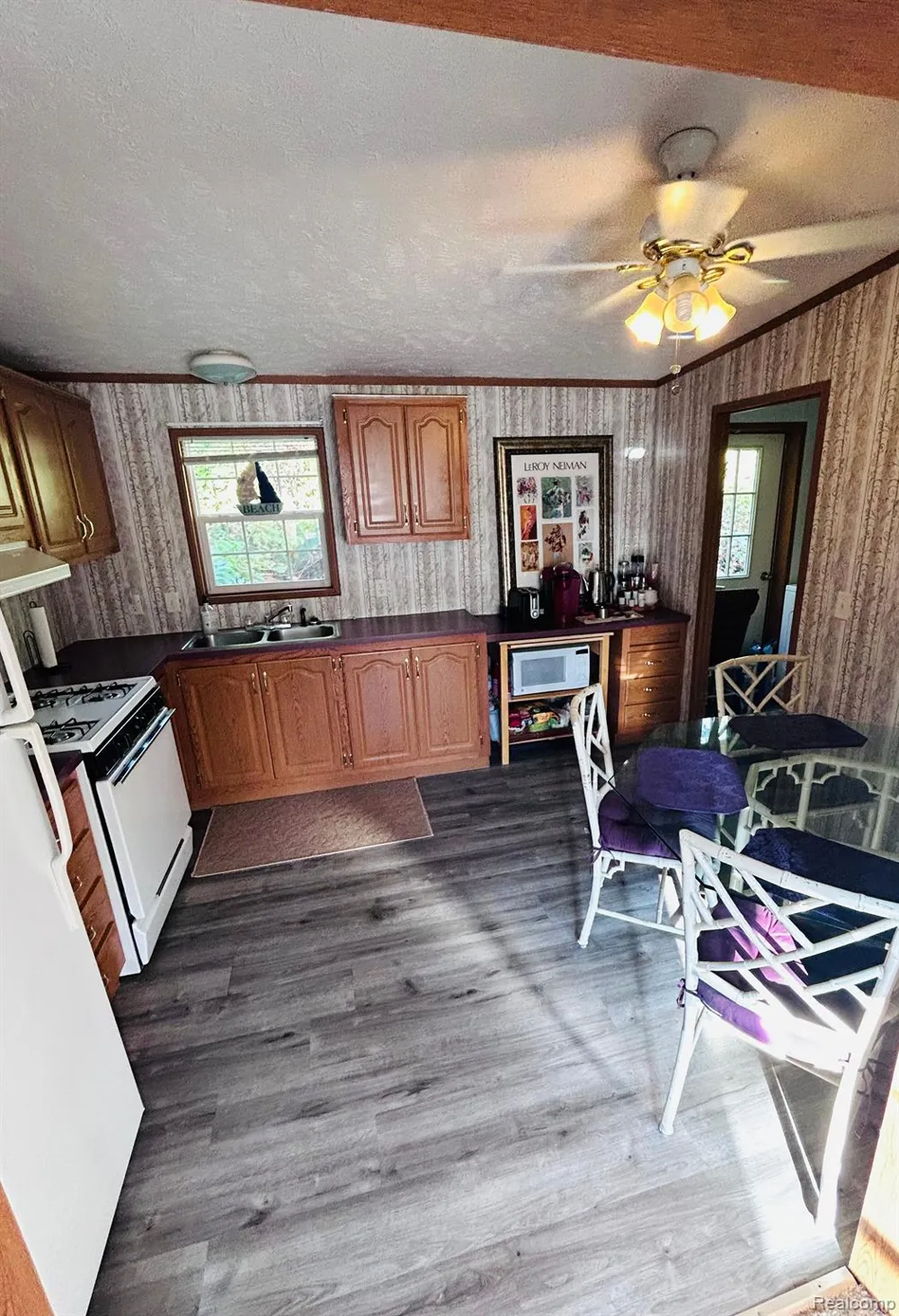 6103 LAKESHORE ROAD #122 Worth Township, MI 48450