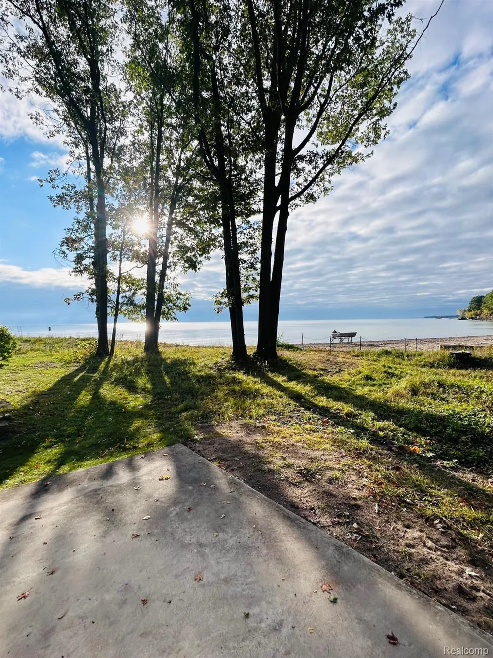 6103 LAKESHORE ROAD #122 Worth Township, MI 48450