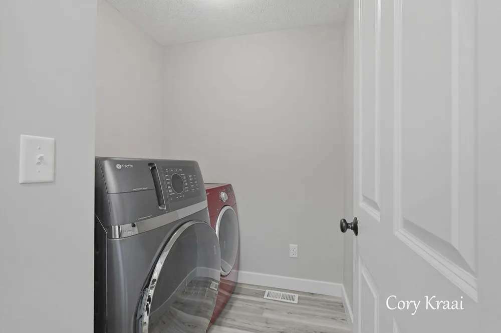 6233 Norfolk Drive Norton Shores City, MI 49444