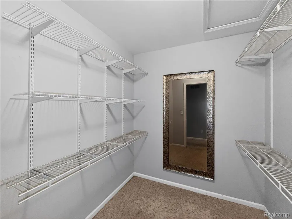731 Amberly Drive #C Waterford Charter Township, MI 48328