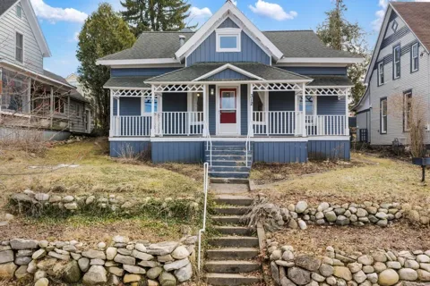 312 Grove