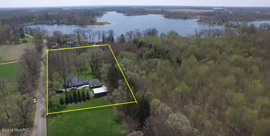 59388 41st Street Paw Paw Township, MI 49079