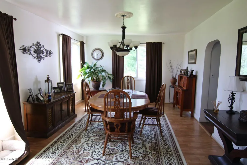 59388 41st Street Paw Paw Township, MI 49079