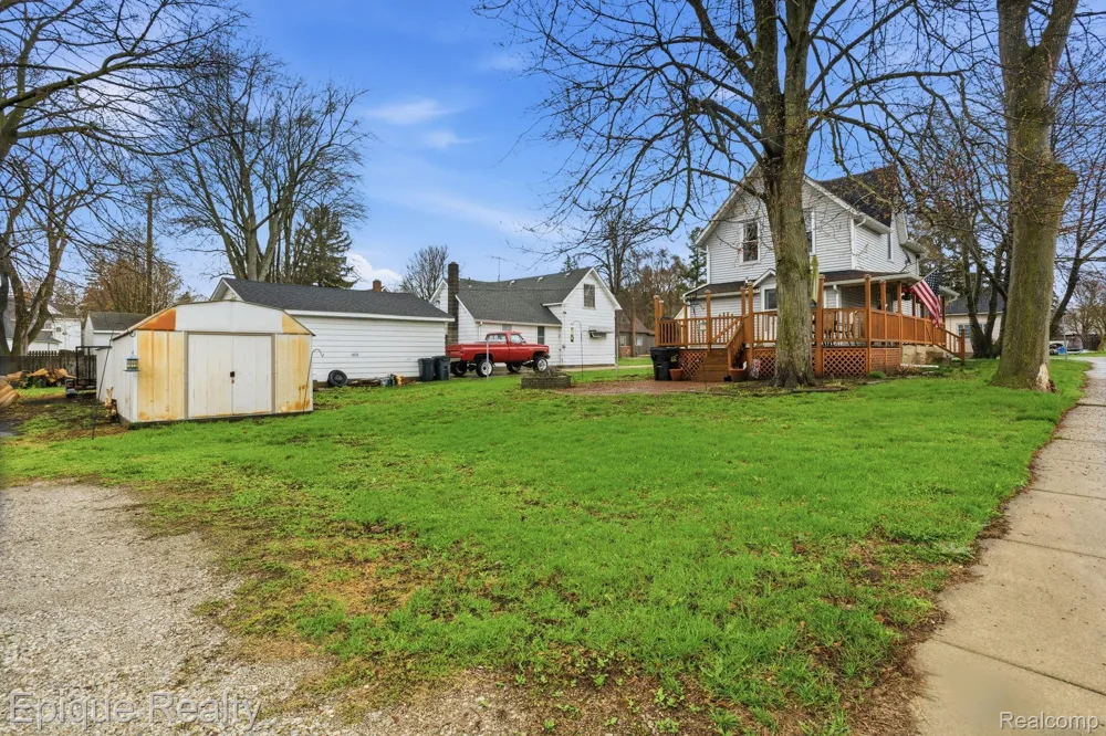 117 Mary Street Yale City, MI 48097