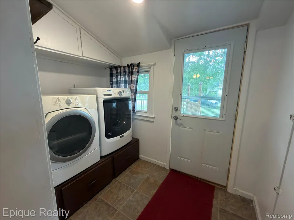 117 Mary Street Yale City, MI 48097