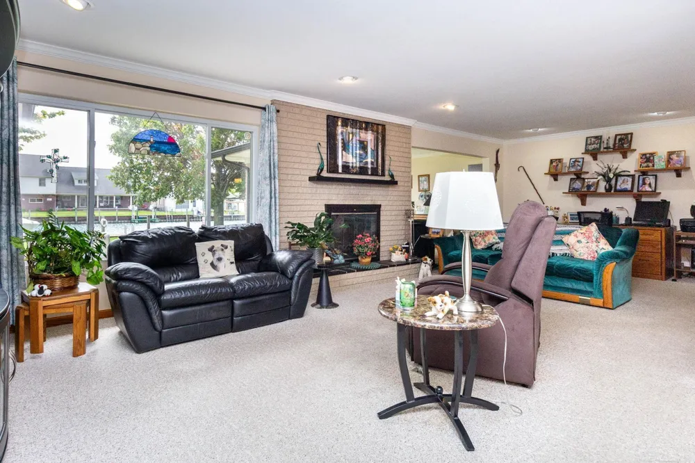 7233 Flamingo Street Clay Township, MI 48001