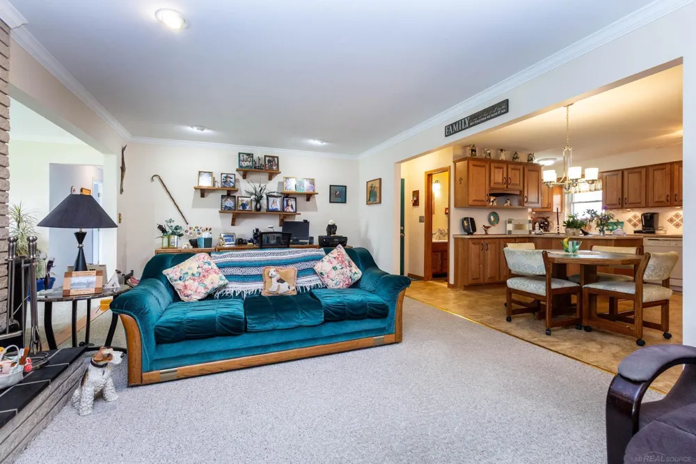 7233 Flamingo Street Clay Township, MI 48001