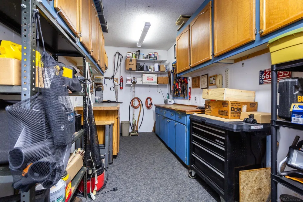 7233 Flamingo Street Clay Township, MI 48001