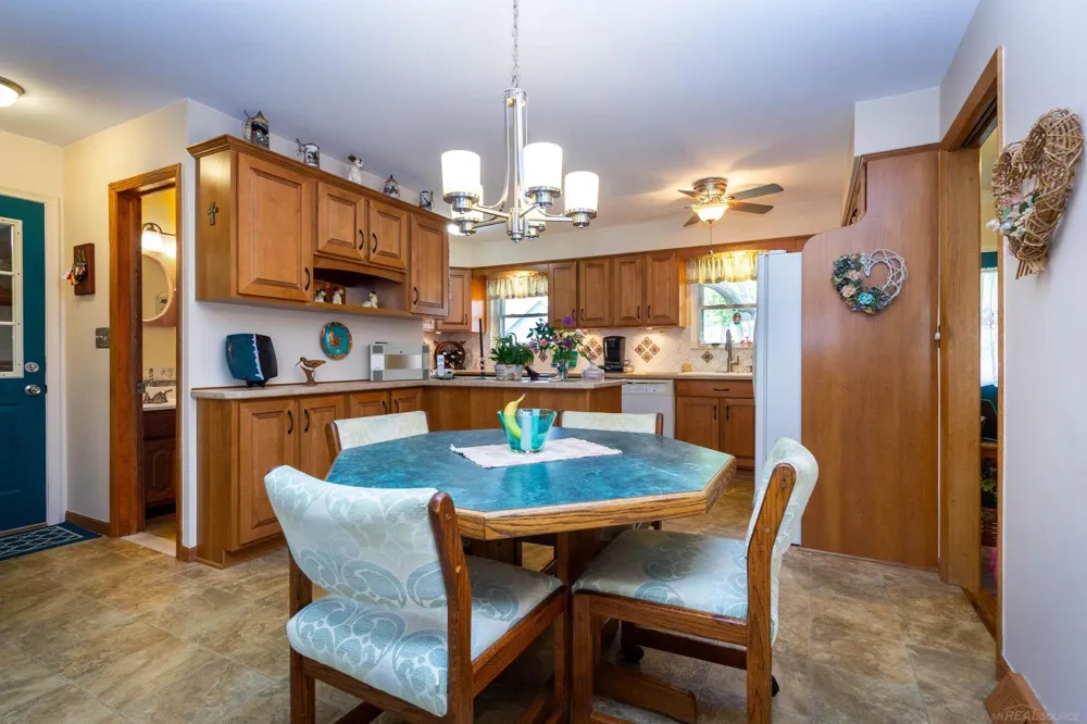 7233 Flamingo Street Clay Township, MI 48001