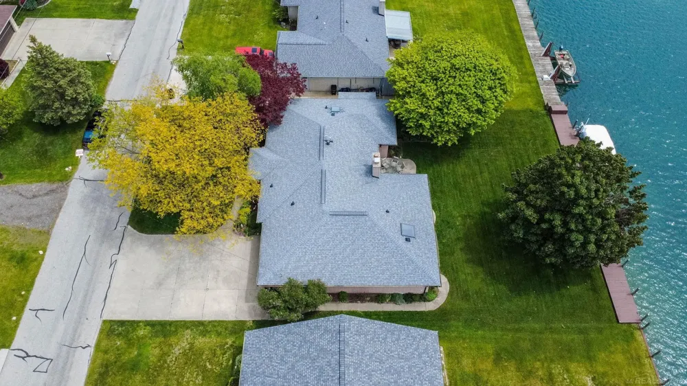 7233 Flamingo Street Clay Township, MI 48001