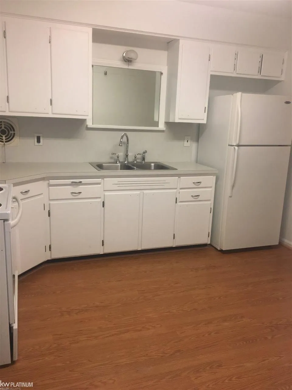 172 North #1 Avenue Mt Clemens City, MI 48043