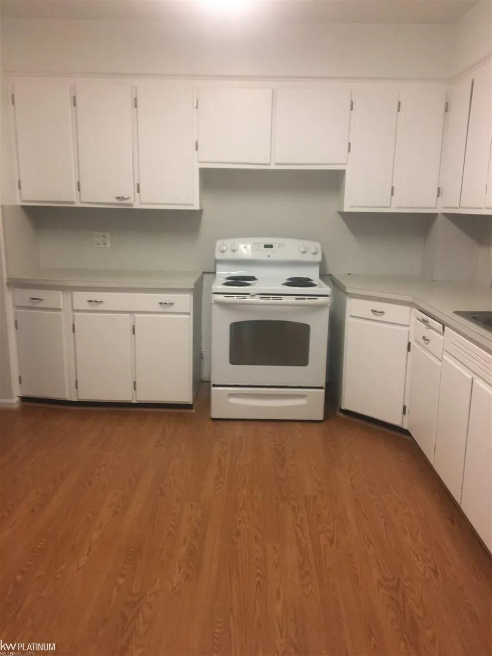 172 North #1 Avenue Mt Clemens City, MI 48043