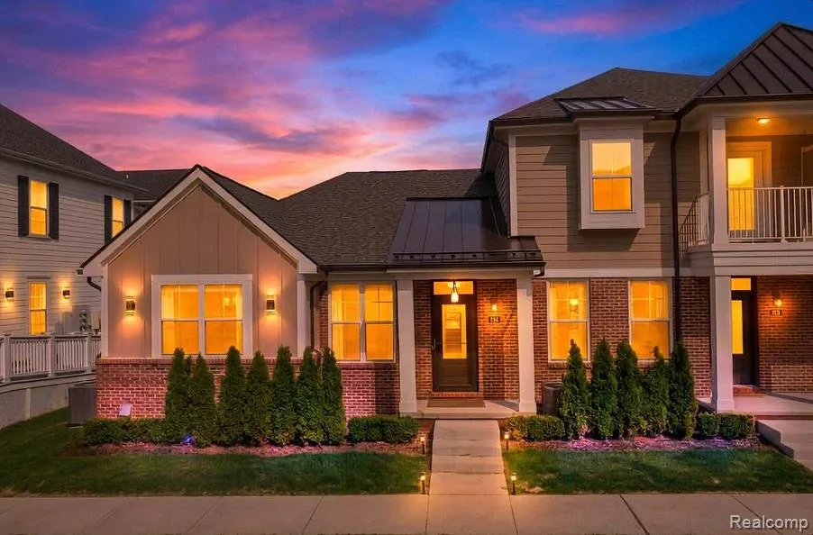224 Jotham Avenue Auburn Hills City, MI 48326