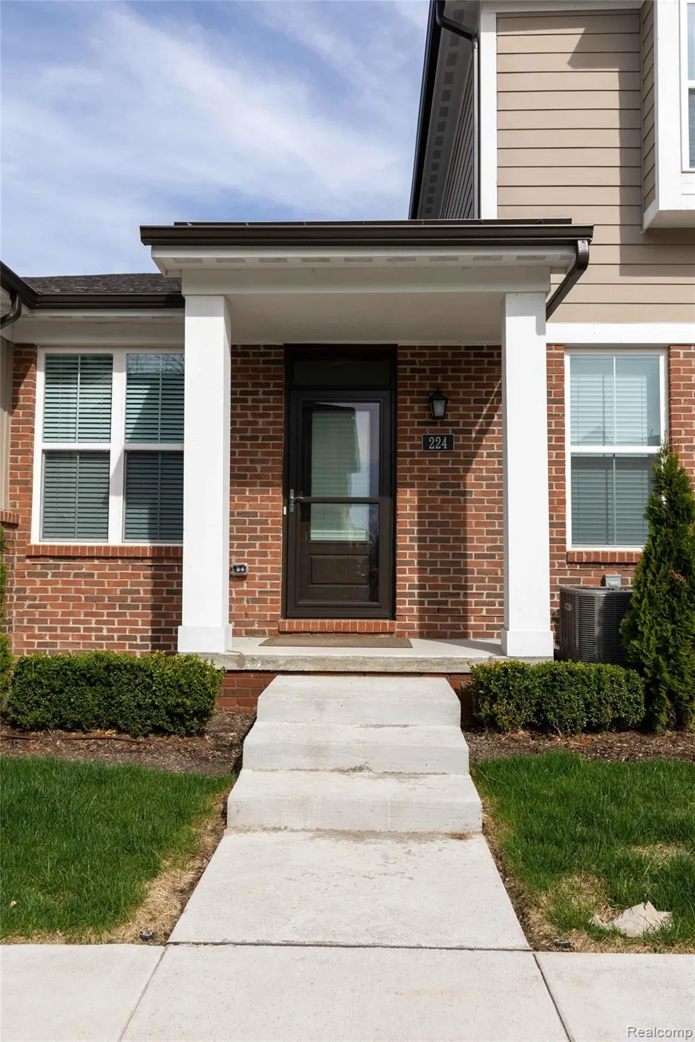 224 Jotham Avenue Auburn Hills City, MI 48326