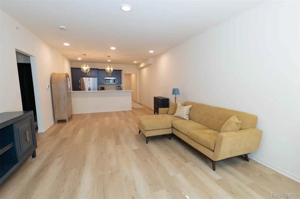 224 Jotham Avenue Auburn Hills City, MI 48326