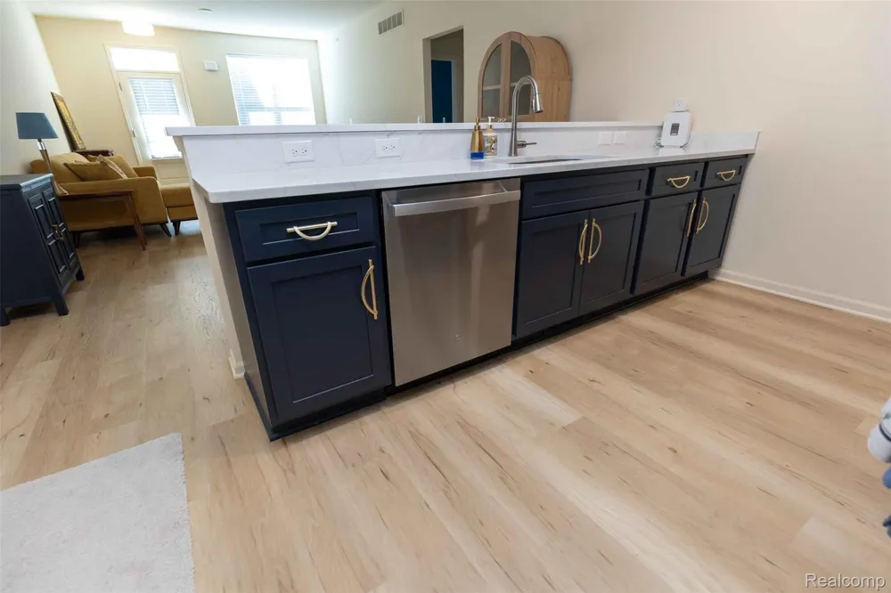 224 Jotham Avenue Auburn Hills City, MI 48326