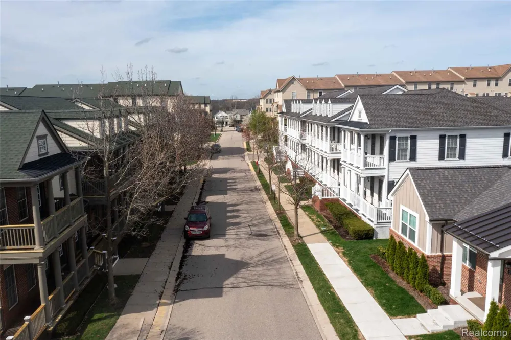 224 Jotham Avenue Auburn Hills City, MI 48326