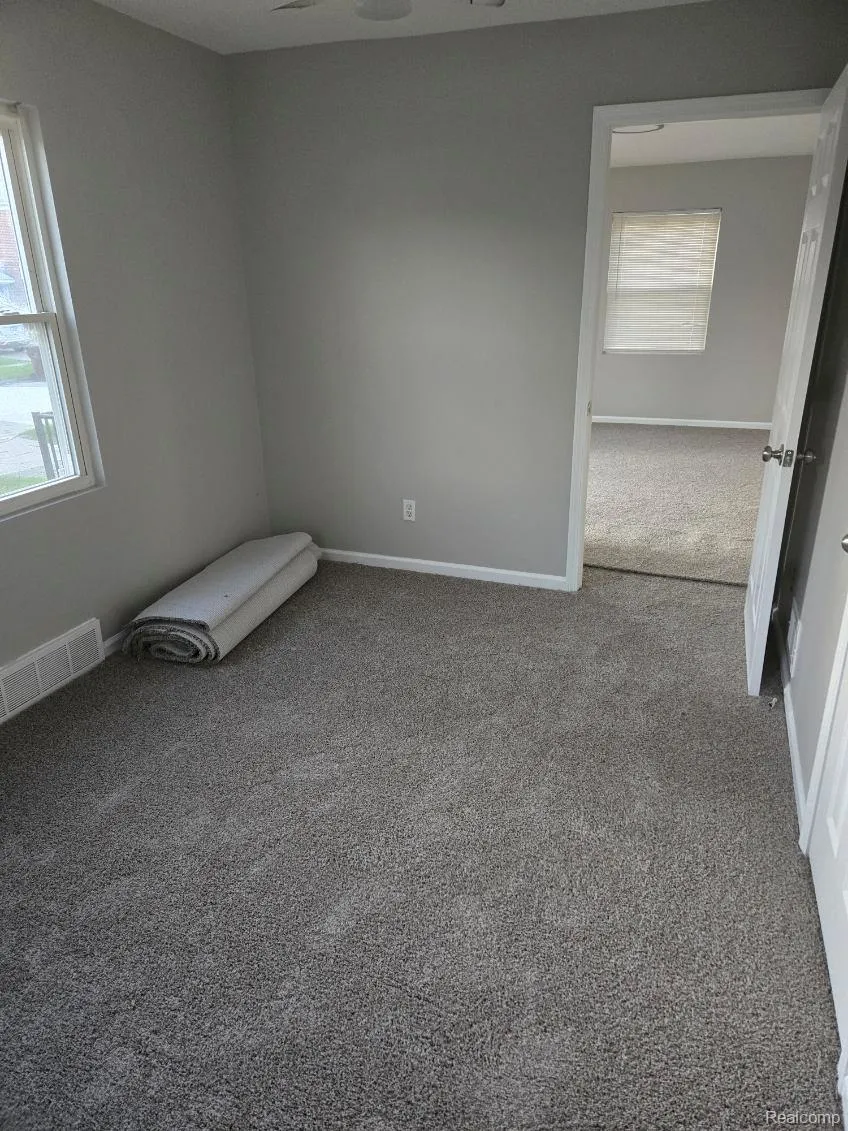 3107 Henry Street Inkster City, MI 48141