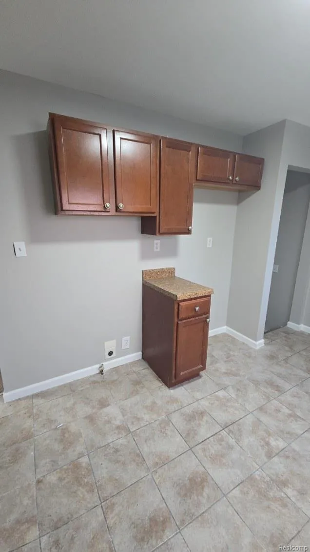 3107 Henry Street Inkster City, MI 48141