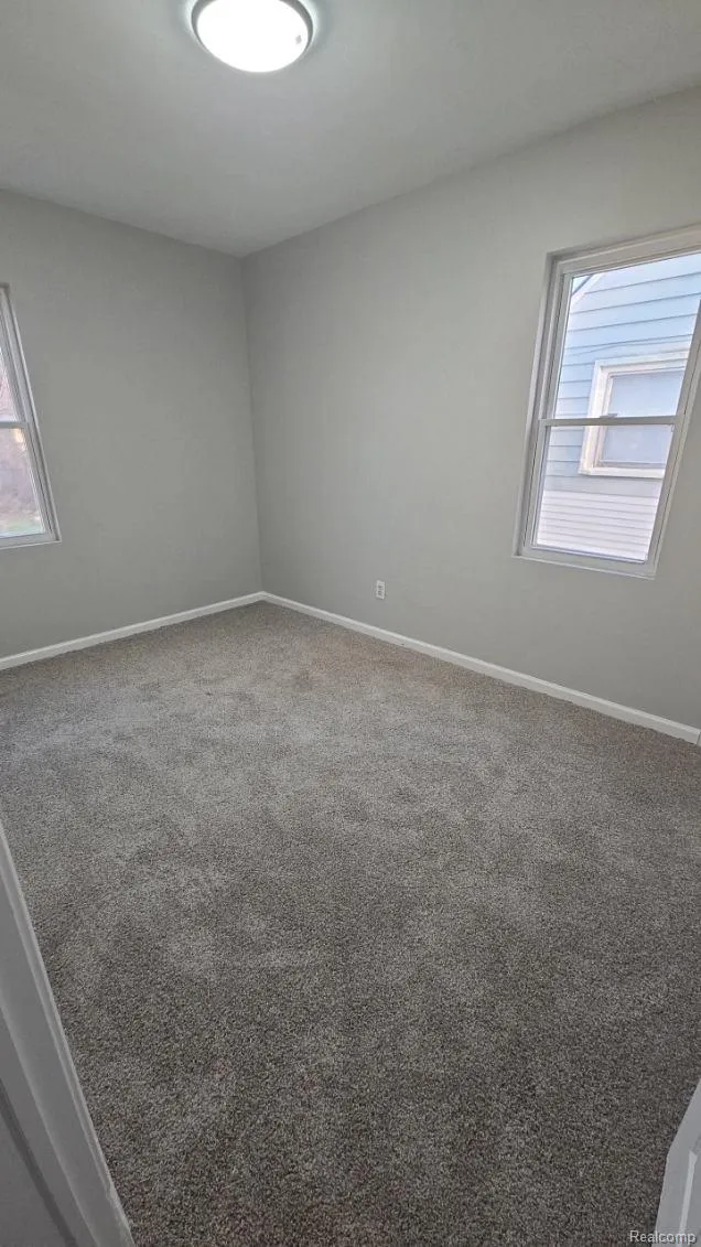 3107 Henry Street Inkster City, MI 48141
