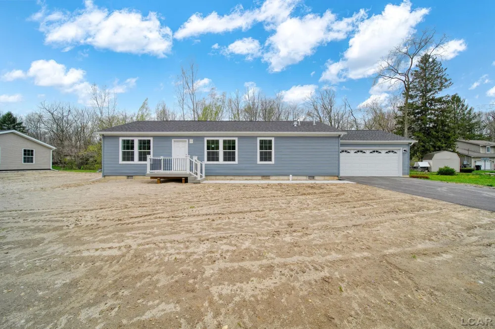 4762 Hooks Mill Drive Adrian Township, MI 49221