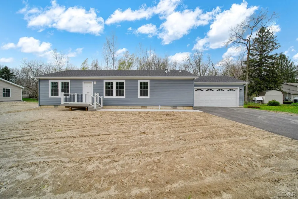 4762 Hooks Mill Drive Adrian Township, MI 49221