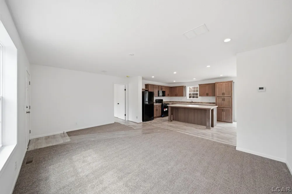 4762 Hooks Mill Drive Adrian Township, MI 49221