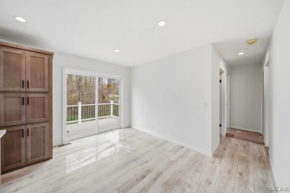 4762 Hooks Mill Drive Adrian Township, MI 49221