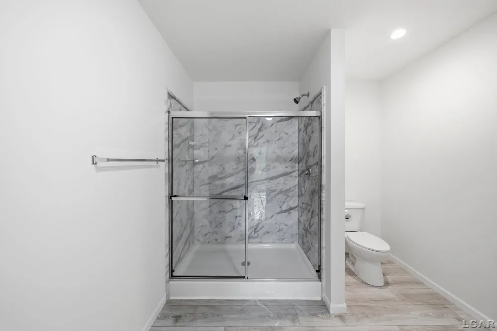 4762 Hooks Mill Drive Adrian Township, MI 49221