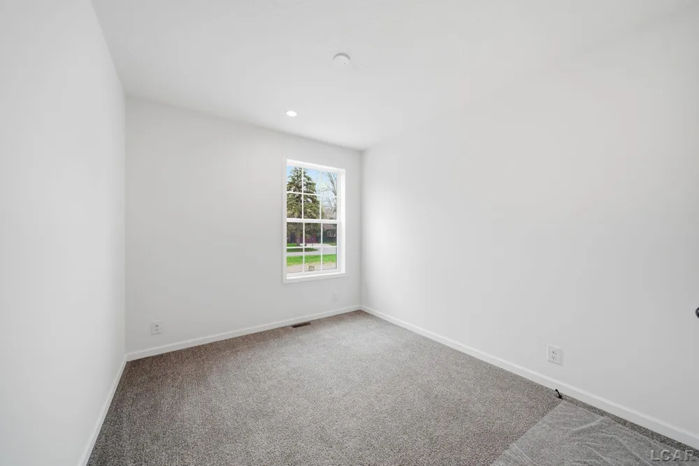 4762 Hooks Mill Drive Adrian Township, MI 49221