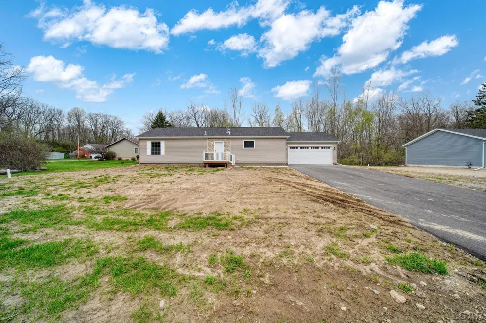 4760 Hooks Mill Road Adrian Township, MI 49221