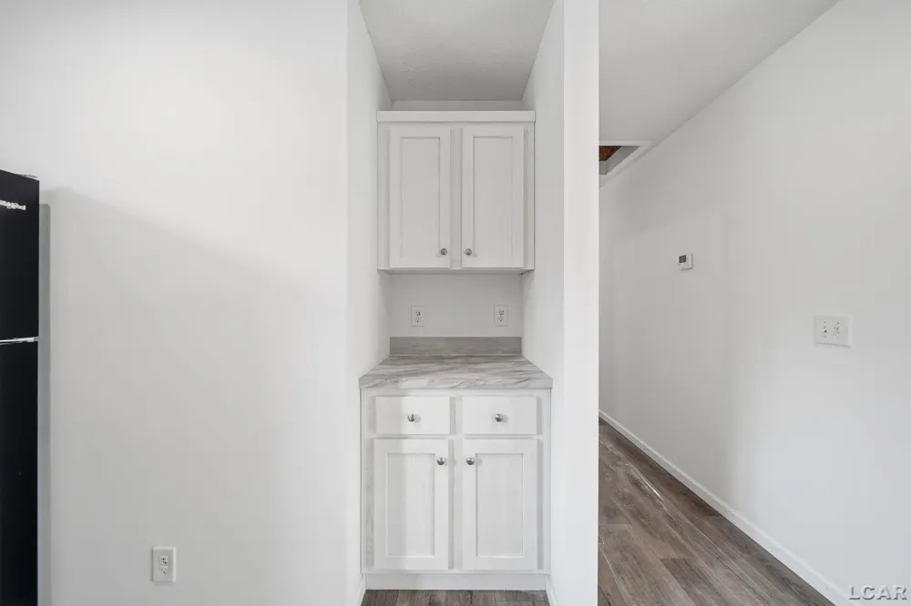 4760 Hooks Mill Road Adrian Township, MI 49221