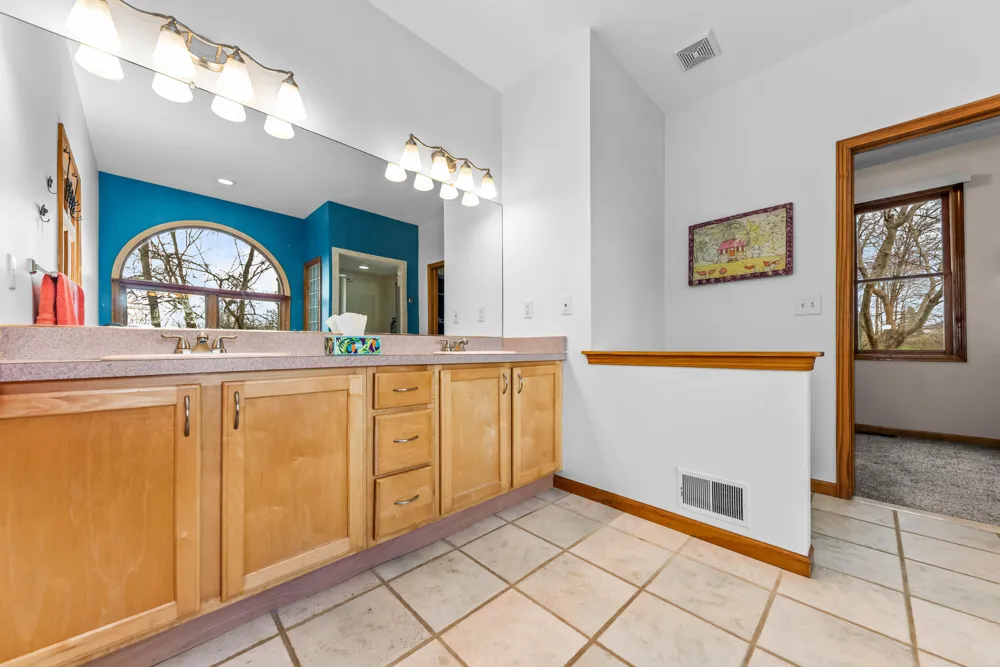 11460 Hearthside Drive Putnam Township, MI 48169