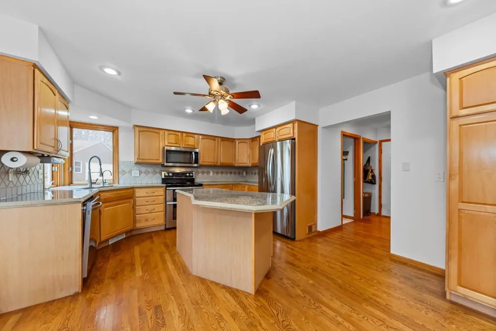 11460 Hearthside Drive Putnam Township, MI 48169