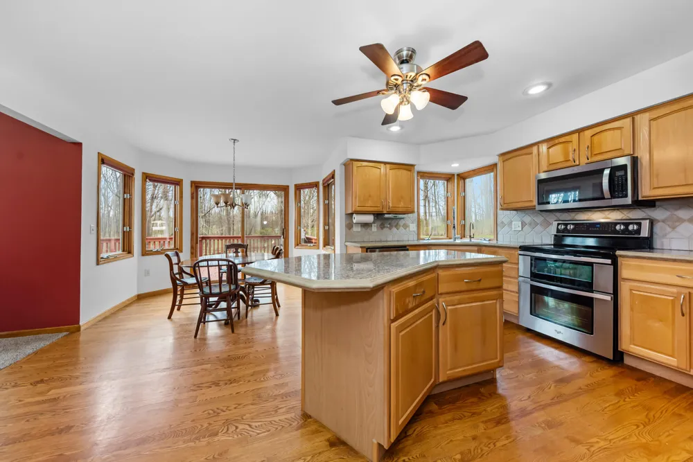 11460 Hearthside Drive Putnam Township, MI 48169