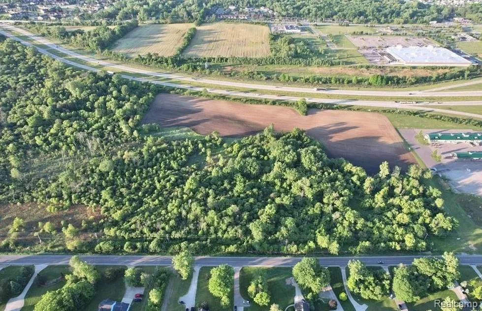 E Court Street Davison Township, MI 48423