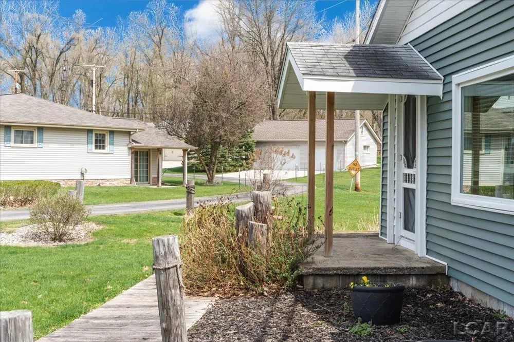 3193 Round Lake Highway Rollin Township, MI 49253