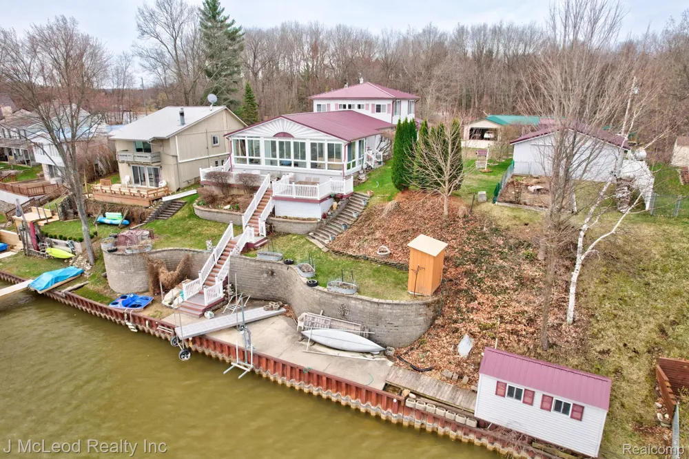 3021 Huston Drive Millington Township, MI 48746
