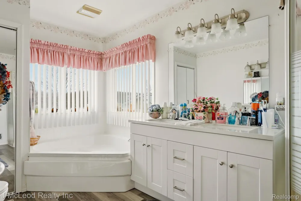 3021 Huston Drive Millington Township, MI 48746