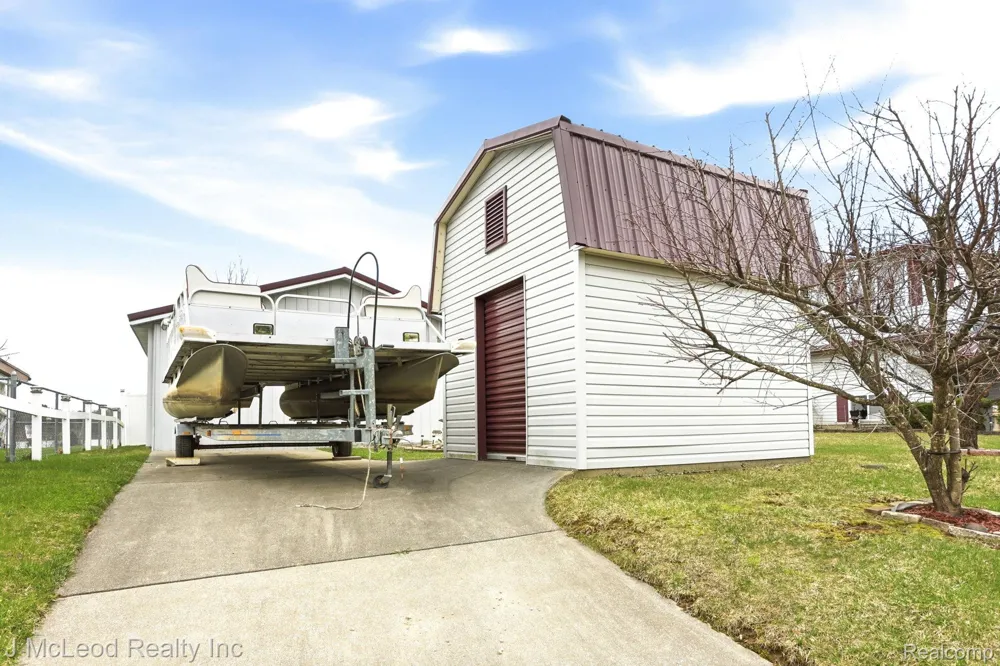 3021 Huston Drive Millington Township, MI 48746