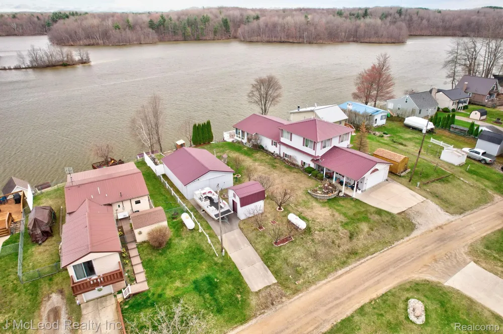 3021 Huston Drive Millington Township, MI 48746