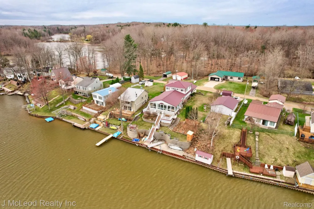 3021 Huston Drive Millington Township, MI 48746