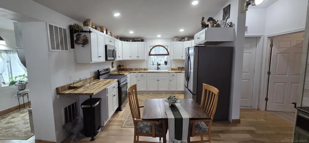 7354 Byron Road Worth Township, MI 48450