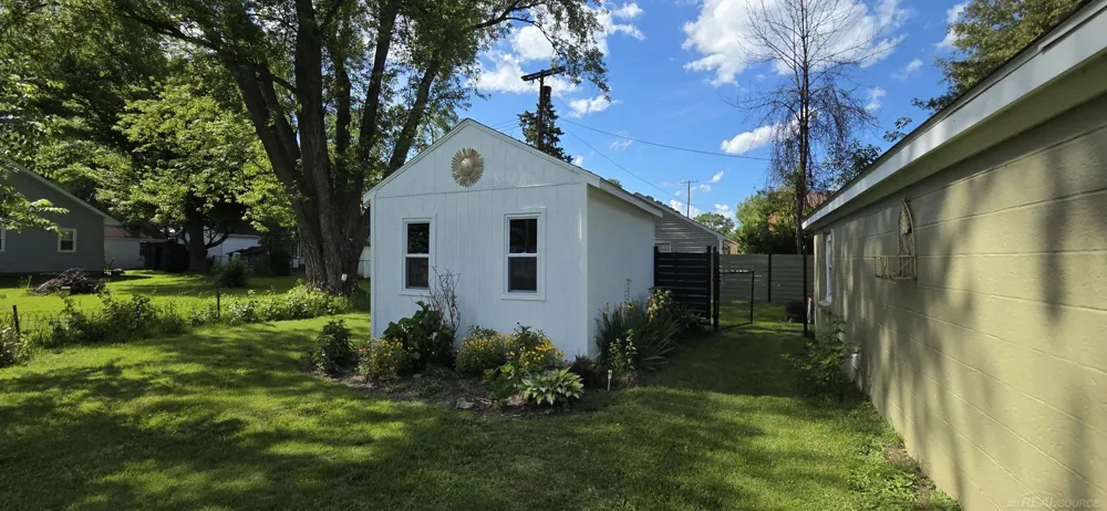 7354 Byron Road Worth Township, MI 48450