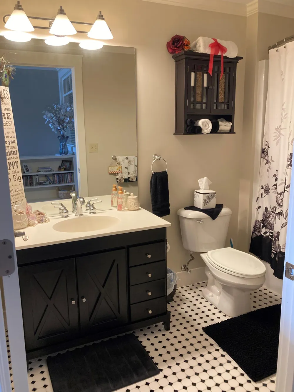 105 W Danaher Street #401 Ludington City, MI 49431