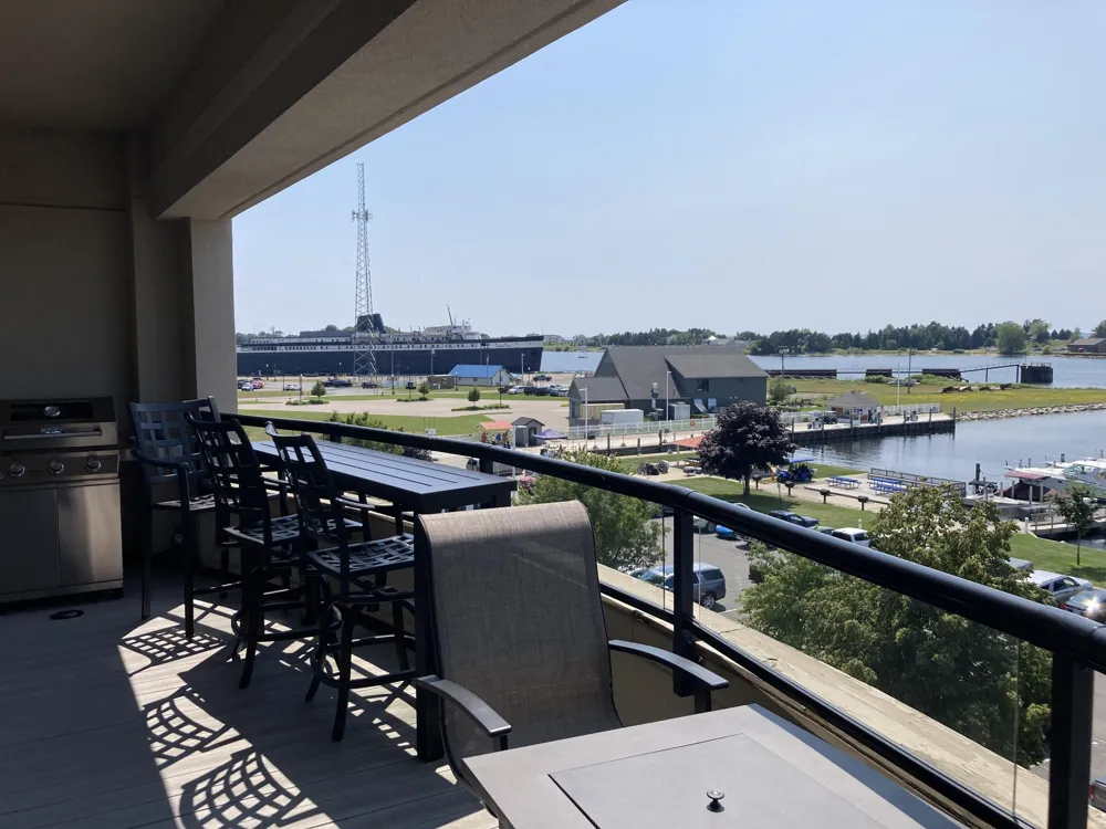 105 W Danaher Street #401 Ludington City, MI 49431