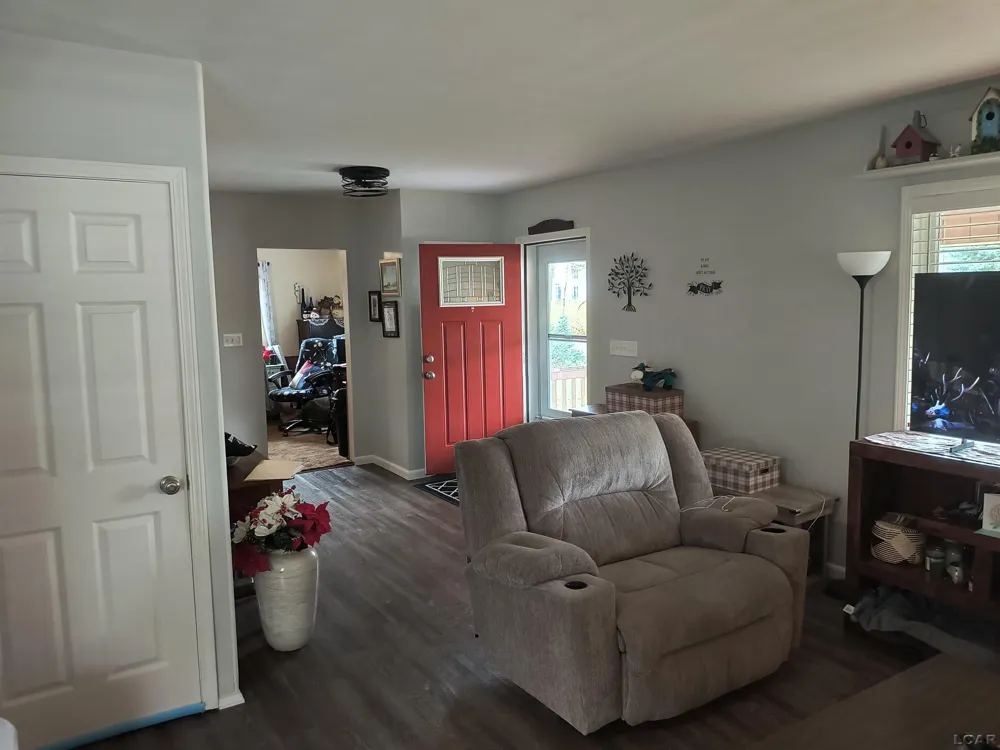 121 S King Street Brooklyn Village, MI 49230